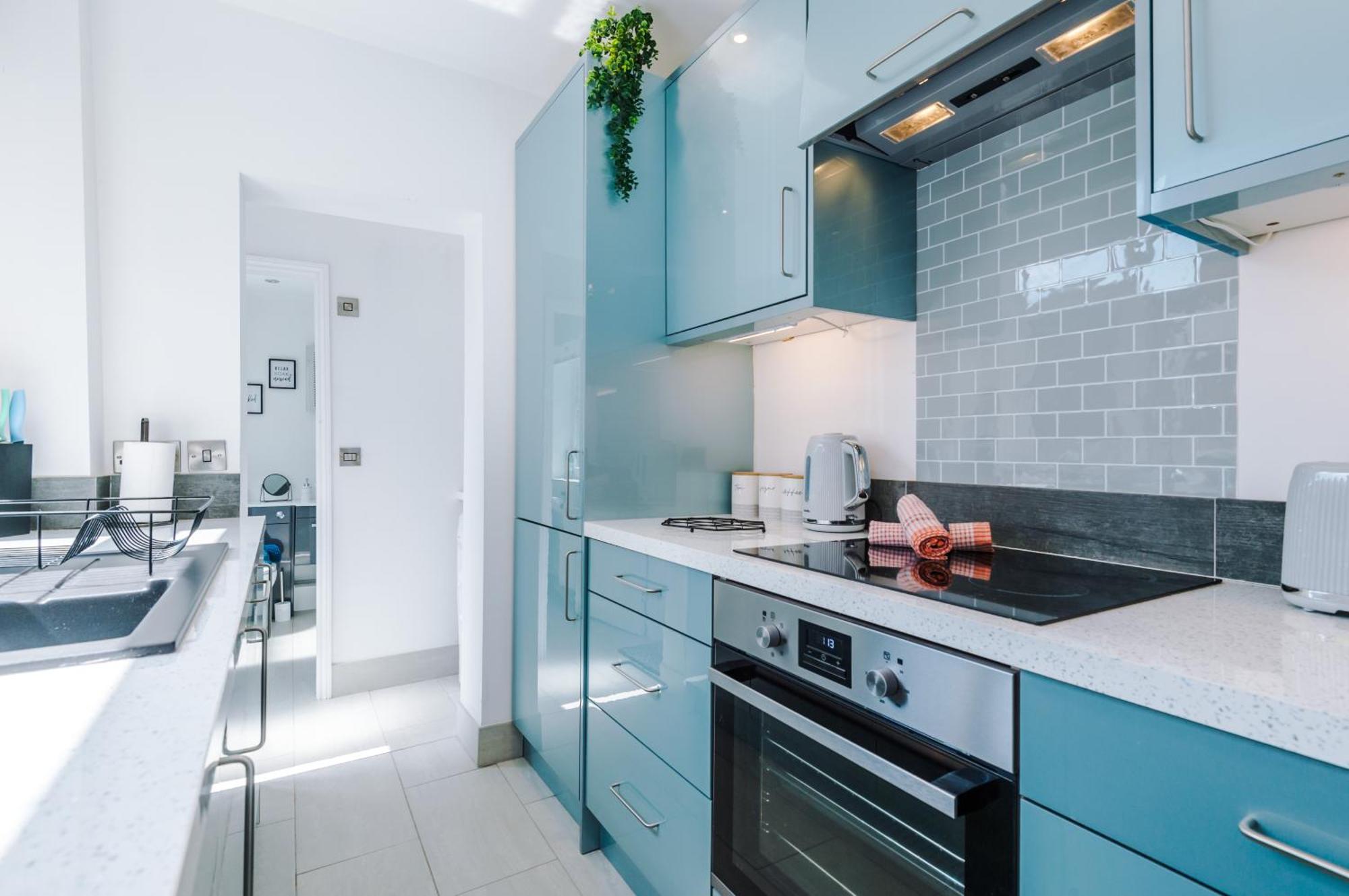 Spacious 3-Bed Home in Nantwich: Group-Friendly Getaway Exterior photo